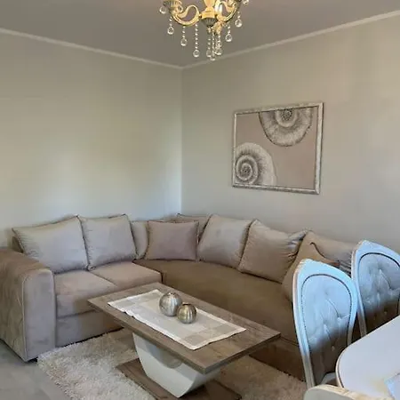 Smgetaway Apartment *