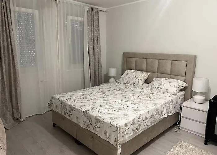 Smgetaway 公寓 斯雷姆斯卡米特罗维察